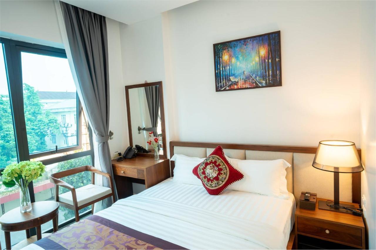 Mt Collection Hotel Ніньбінь Екстер'єр фото