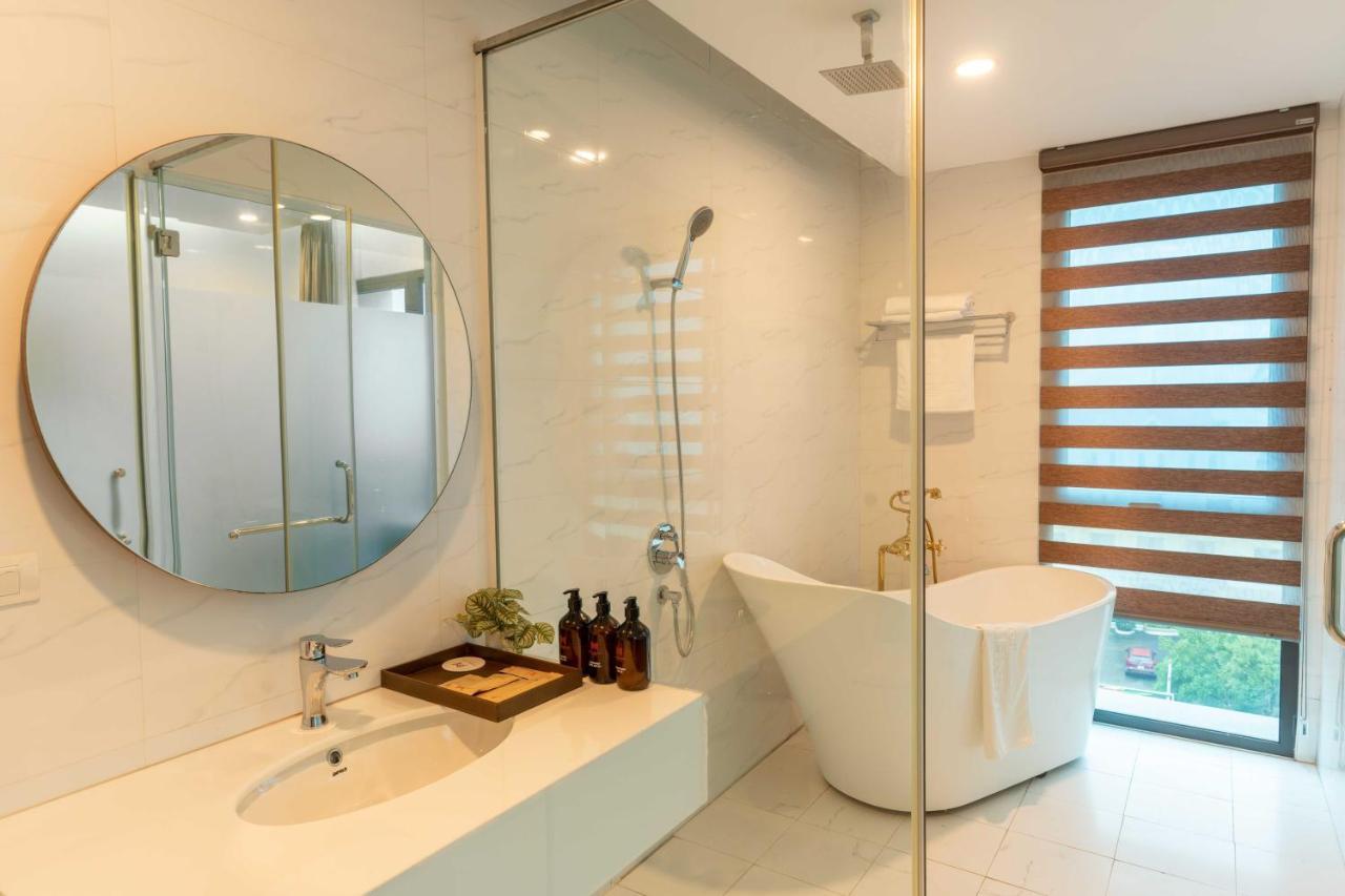 Mt Collection Hotel Ніньбінь Екстер'єр фото